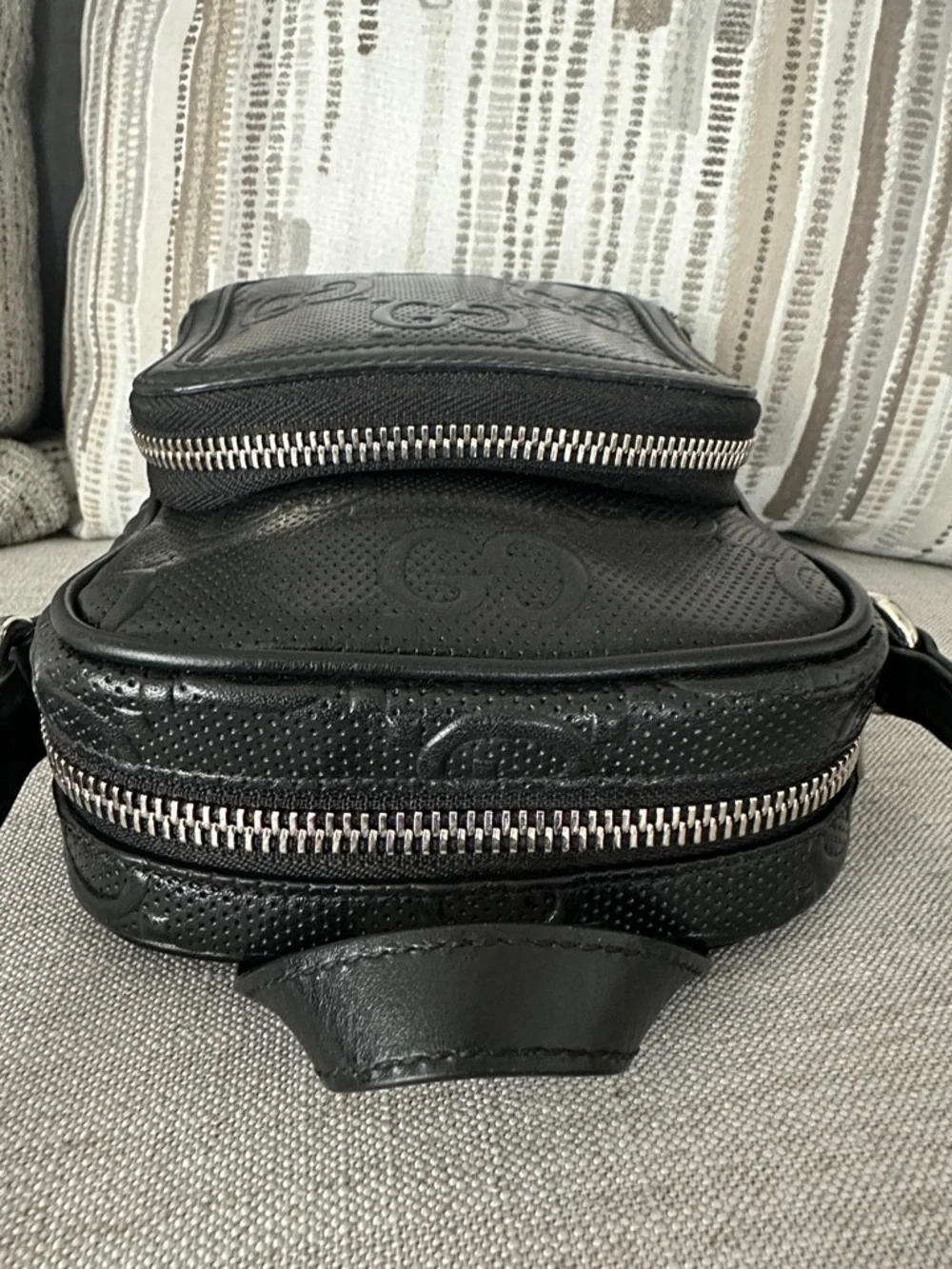 Gucci Black Perforated Leather Crossbody Messenger Bag - Picture 5 of 14